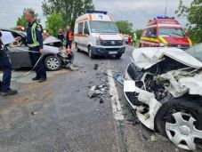 FRISSÍTVE: Nagyon súlyos baleset Szatmár megyében, hároméves gyermek az áldozatok között