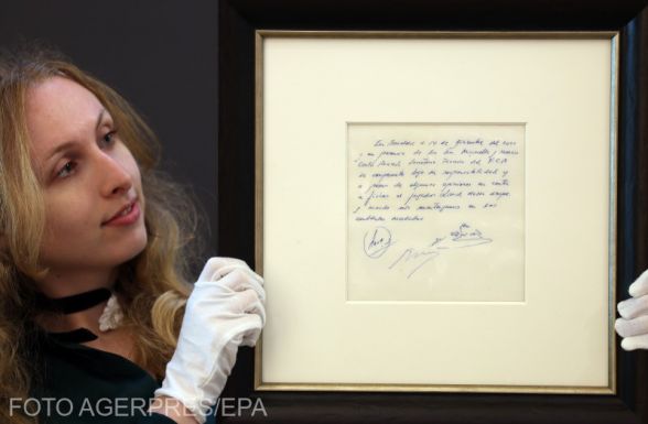 Egymillió dollárt fizettek a szalvétáért, amelyen Messi elkötelezte magát a Barcelonához