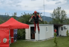 Torockón tesztelték a hegyimentők a „repülő hátizsákot”