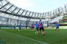 Kovács István bíráskodása mellett avat bajnokot az Európa Liga