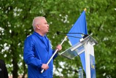 Verekedés a parlamentben: az államfő szerint minősíthetetlen, ami történt 