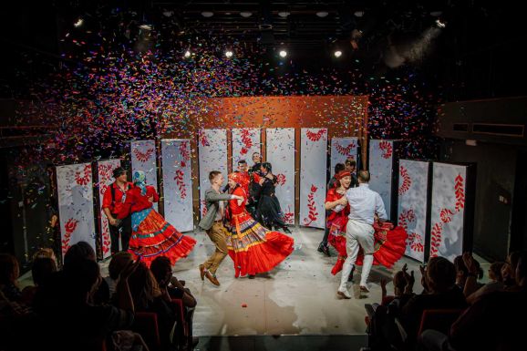 Mesejátékot mutatott be a Nagyvárad Táncegyüttes