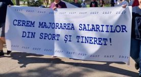 A környezetvédelem, a cégnyilvántartás, a diszkriminációellenes tanács és még két intézmény tüntet egyenlő bérekért Bukarestben