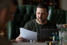 Zelenszkij elárulta: újabb katonai segítség érkezik Ukrajnába Romániából 