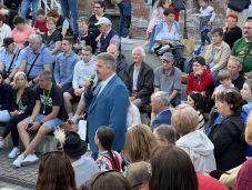 Népzene és finom illatok lengték be szombaton a marosvásárhelyi Vár területét