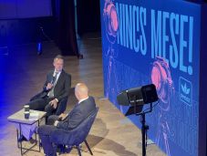 FRISSÍTVE – Szijjártó Péter Marosvásárhelyen: Néha az az érzésem, hogy rosszabb már nem lehet