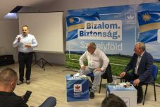 Winkler Gyula Kézdivásárhelyen: változtatni kell az Európai Unió irányán