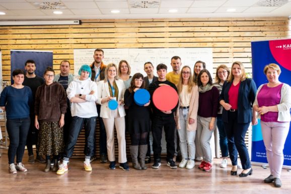 Fiatal vállalkozók jövője: elindult az ötödik Erdélyi Vállalkozói Iskola