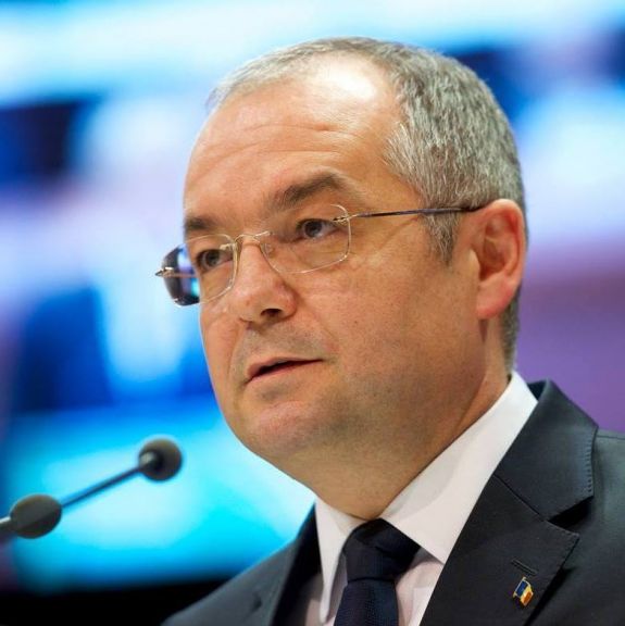 Emil Boc szerint nem etnikai indíttatású a megvert magyar fiatal esete