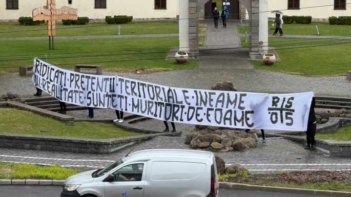 Követelőzőknek és éhezőknek nevezték a Steaua-ultrák a székelyföldieket