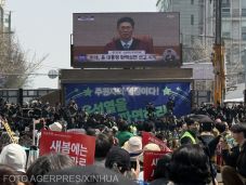 Dél-Korea: leváltották az elnököt