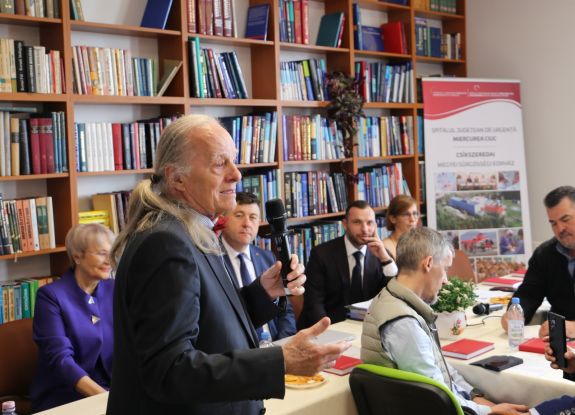 Elismeréseket adtak át a csíkszeredai kórház munkatársainak