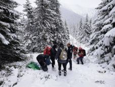 Három ukránt hoztak le a hegyimentők a Máramarosi-havasokból