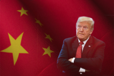 Trump nem hátrál: szerdától 104 százalékra emelkednek a Kínával szembeni vámok