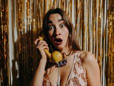 Tanulság: egy kolozsvári színésznő tette közzé átverésének „rémálomszerű” történetét – a kár 28 ezer euró