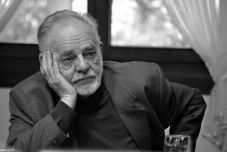 Elhunyt Láng Gusztáv irodalomtörténész