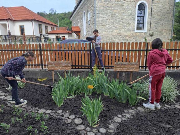 Játszva tanulás Zsobokon, a kis kalotaszegi faluban