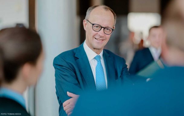 Ukrajna EU-csatlakozásáról nyilatkozott a leendő német kancellár