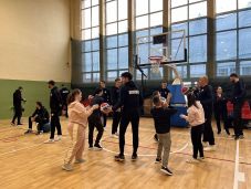 Moving Spektrum – A vásárhelyi VSK kosarasaival játszhattak a sajátos nevelési igényű gyerekek