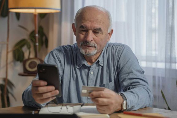 Utolsó száz méteren a nyugdíjak újraszámolása – Visszamenőleg fizet az állam májustól