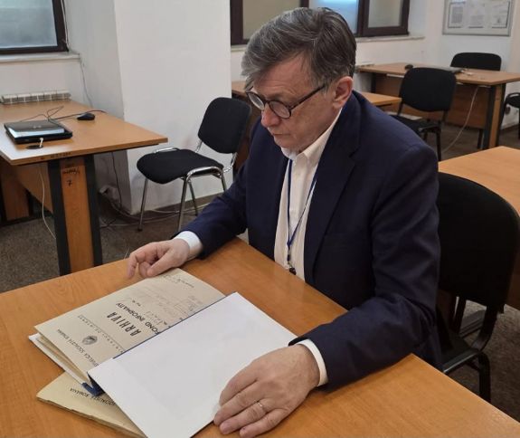 Bemutatja a Szekuritáténak adott nyilatkozatát Antonescu