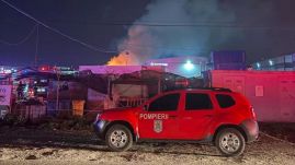 Tűz ütött ki egy újrahasznosító központban – a lakosságot Ro-Alert üzenetben figyelmeztették