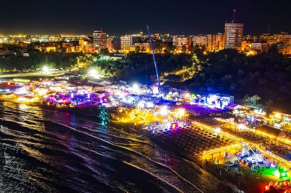 Tengerpart nélkül maradt a Neversea – lefújták az idei fesztivált