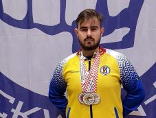 Életszemléletét köszönheti a taekwondonak a nagyváradi Talinger Alex (INTERJÚ)