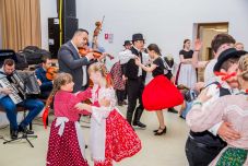 Szilágynagyfalu: néptánctalálkozóval gazdagodott a Báró Bánffy György nap