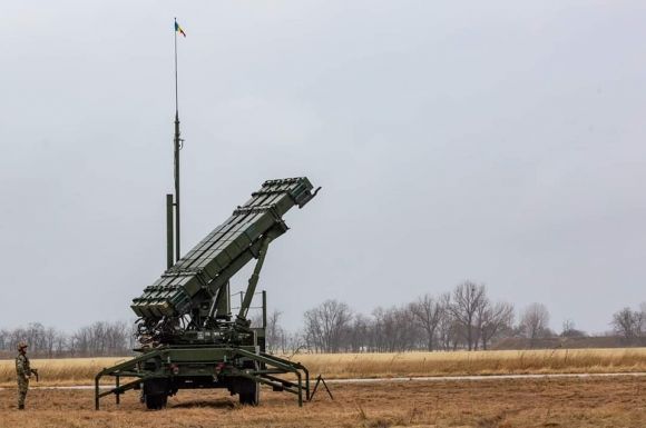 Pótolja Románia az Ukrajnának adott Patriot rendszerét