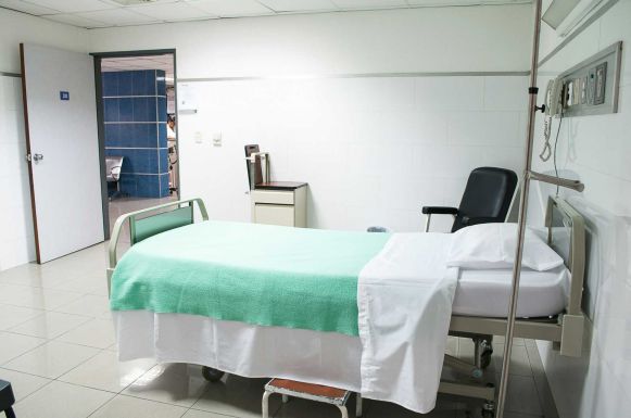Milyen közel van a legközelebbi kórház? – Kovászna a lista alján Tulcea és Mehedinţi megyével