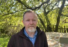 Egy fantaszta története: túlélt egy villámcsapást, ezért kápolnát épített Csinódban Sepsiszéki Nagy Balázs