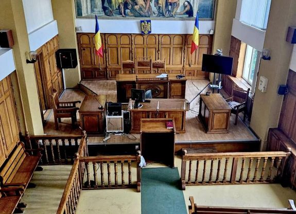 Három büntetőeljárás indult, mert halállal fenyegették meg a bírákat