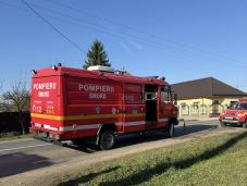 Gázszivárgás miatt telepítettek ki három személyt egy lakóházból