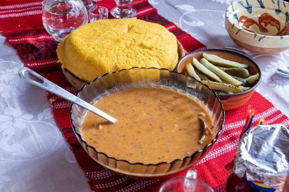 Feltérképezik Hargita megyei ízeit – Kérik a lakosságot, tölsék ki a kérdőívet (VIDEÓ)