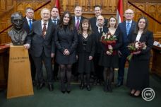 Kolozsvárra került a külhoni Gábor Dénes-díj