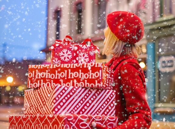 A galoppozó infláció fékezi a decemberi vásárlási lázat