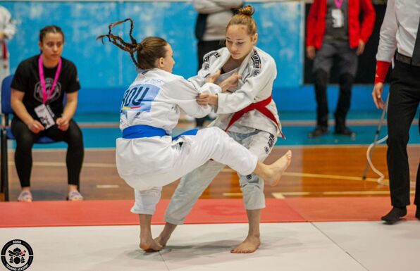 Versmondó versenytől a jiu-jitsu világbajnokságig – A kilyéni Bács Ritával beszélgettünk