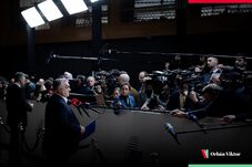Orbán Viktor: Sikerült megóvni magunkat attól, hogy berántsanak a háborúba (VIDEÓ)