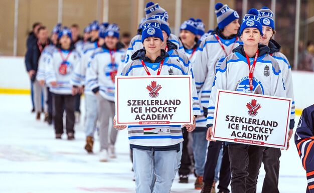 Székely hokisiker Kanadában – Tarolt az akadémia U16-os együttese 