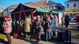 Karácsonyi összefogás Kézdivásárhelyen: töltött káposztát osztottak a rászorulóknak