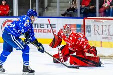 A Csíkszereda győzött a székely hokirangadón Gyergyóremetén