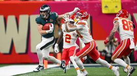 Super Bowl: Visszavágott az Eagles, elgáncsolta a Chiefs-történelmet