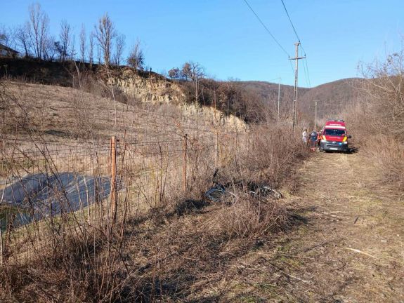 Vízbe esett két kisgyermek, az életükért küzdenek