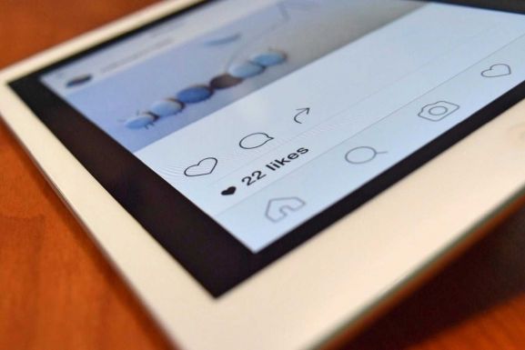 Az Instagram elkezdte tesztelni a dislike gombot