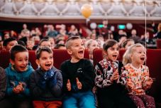 A gyerekek és fiatalok főszerepben Háromszéken: 2025 az ő évük!