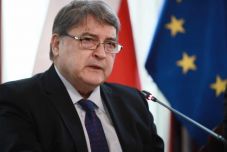 A Külügyek Tanácsának hétfői ülésére utazik Hurezeanu Brüsszelbe