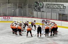 A gyergyói „rókalányok” nyerték a magyar hokibajnokság alapszakaszát