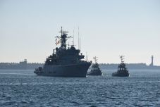 Hajókat, drónokat vásárol a védelmi minisztérium