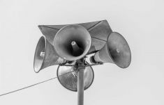 Szerdán megszólalnak a polgárvédelmi szirénák szerte az országban